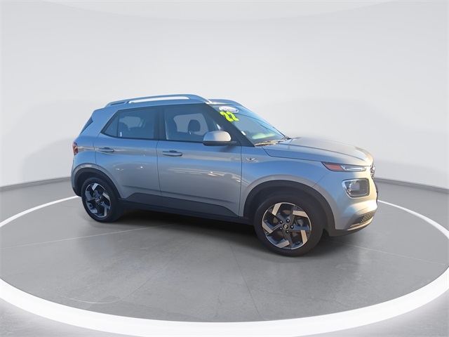 2022 Hyundai Venue SEL Limited photo 4