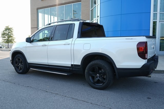 2022 Honda Ridgeline Black Edition photo 4