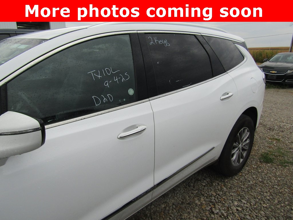 2024 Buick Enclave Premium photo 2