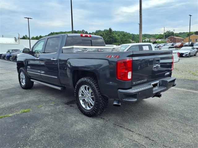 2018 Chevrolet Silverado 1500 High Country photo 7