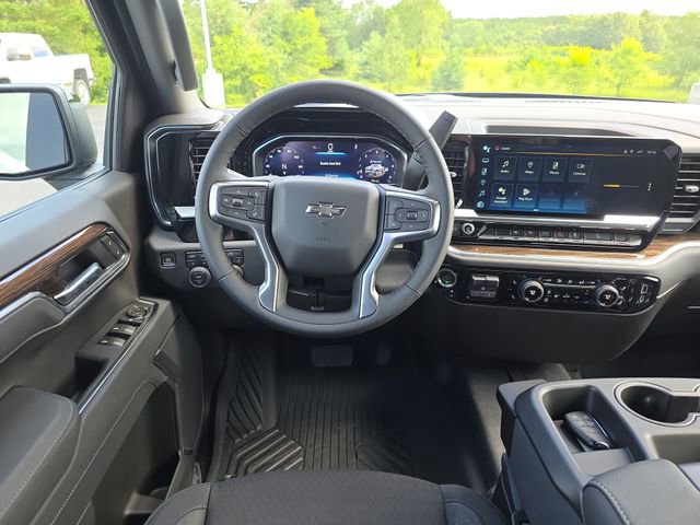 2025 Chevrolet Silverado 1500 RST photo 12
