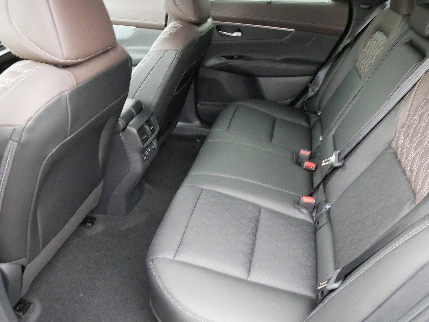 2025 Nissan Murano Platinum photo 6