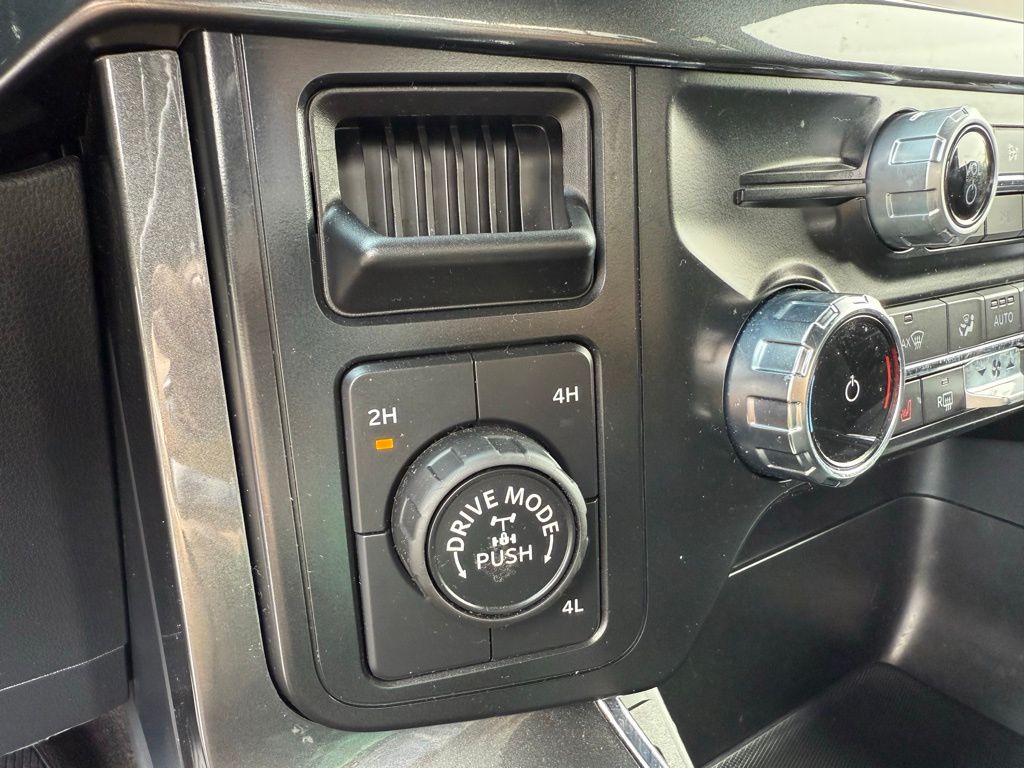2022 Ford F-150 XLT photo 20