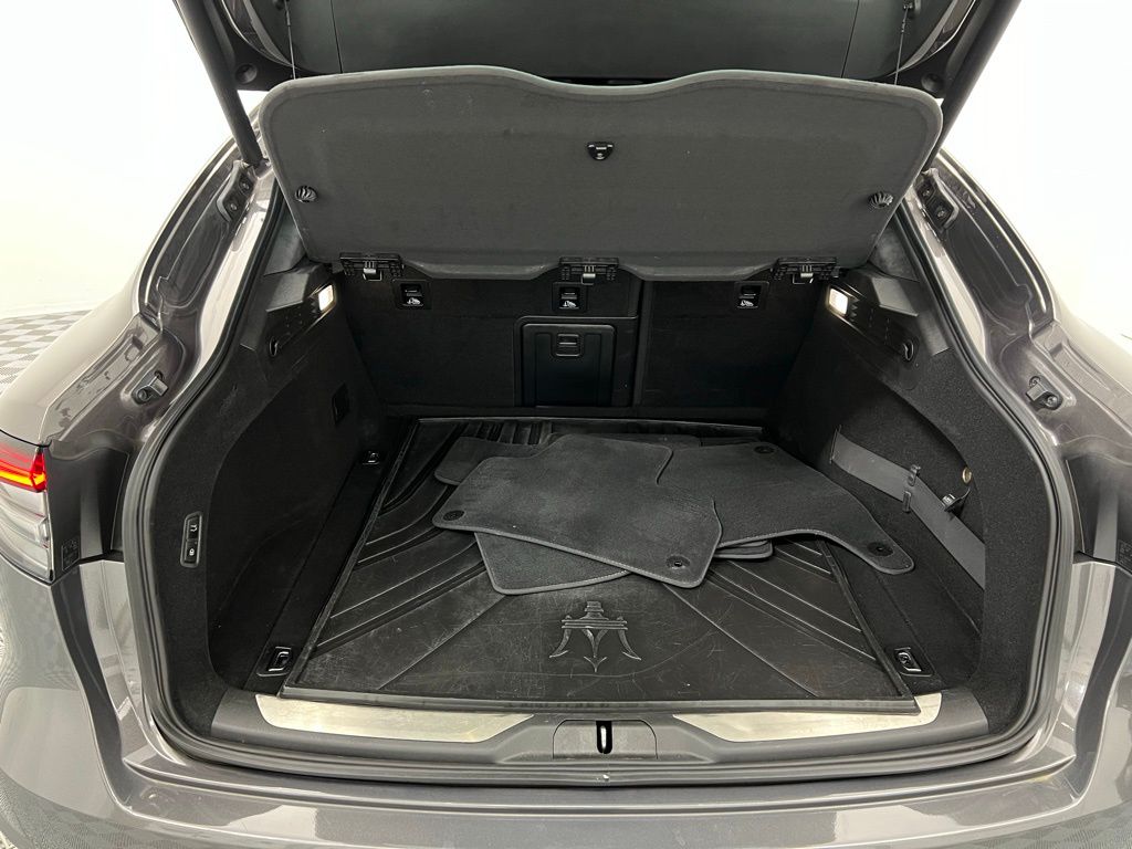 2022 Maserati Levante GT photo 41
