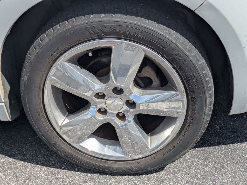 2012 Chevrolet Malibu 2LT photo 7