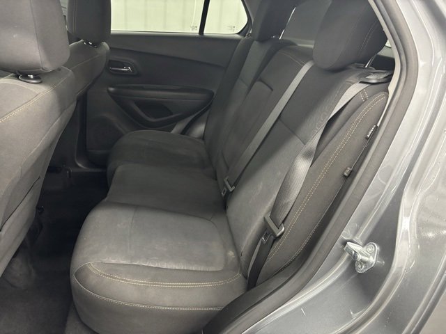2020 Chevrolet Trax LS photo 8