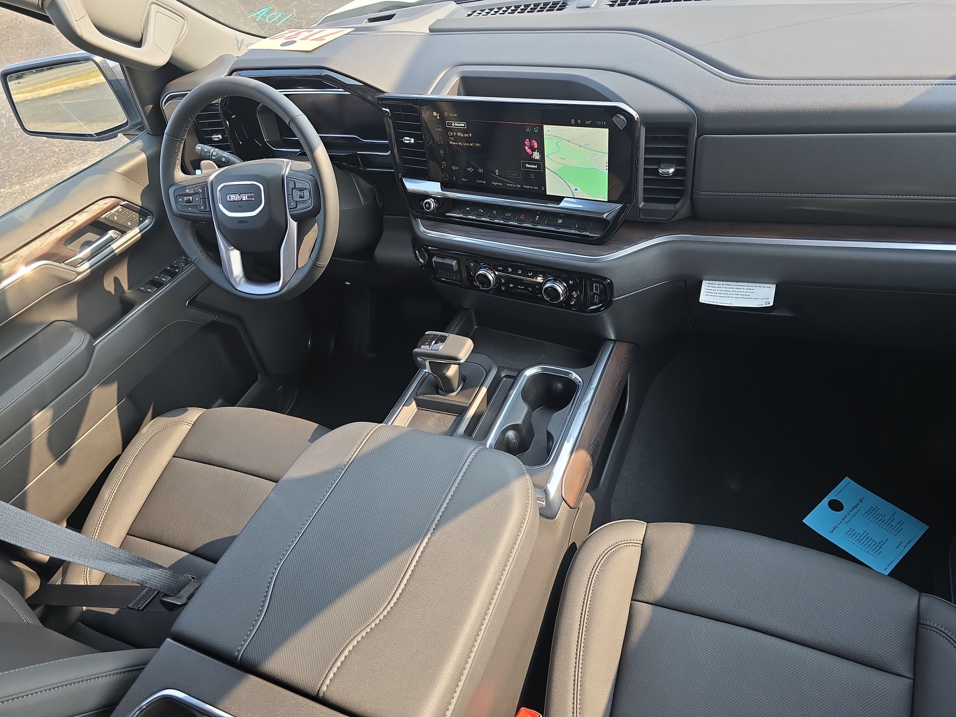 2025 Gmc Sierra SLT photo 65