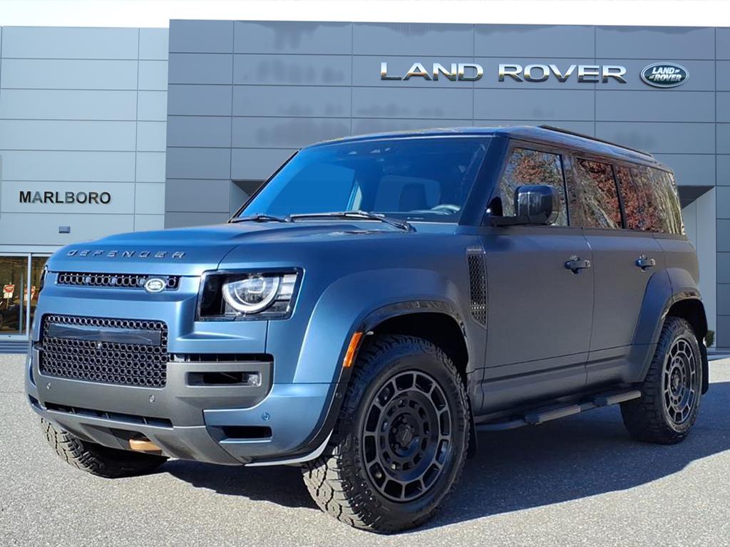 2026 Land Rover Defender OCTA's photo