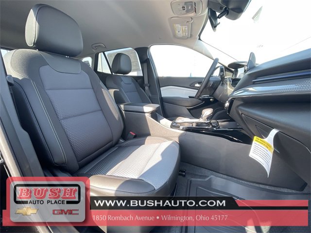 2025 Chevrolet Trax LT photo 25
