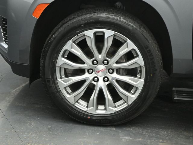 2022 GMC YUKON XL - Image 38