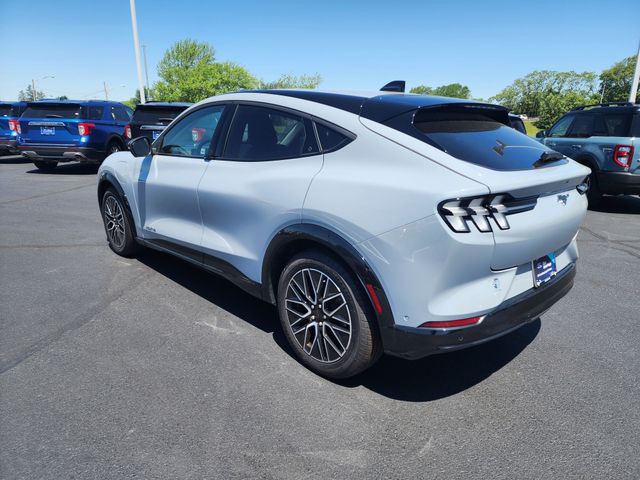 2024 Ford Mustang Mach-E Premium photo 6