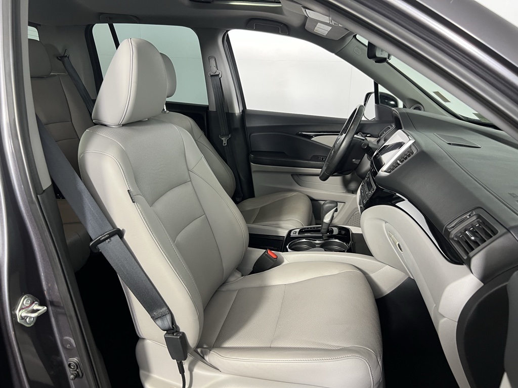 2019 Honda Ridgeline RTL-E photo 25