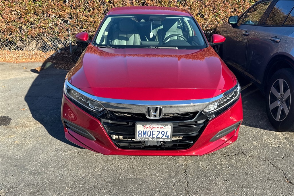 2019 Honda Accord LX photo 4