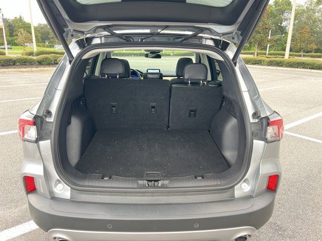 2021 Ford Escape Titanium photo 14