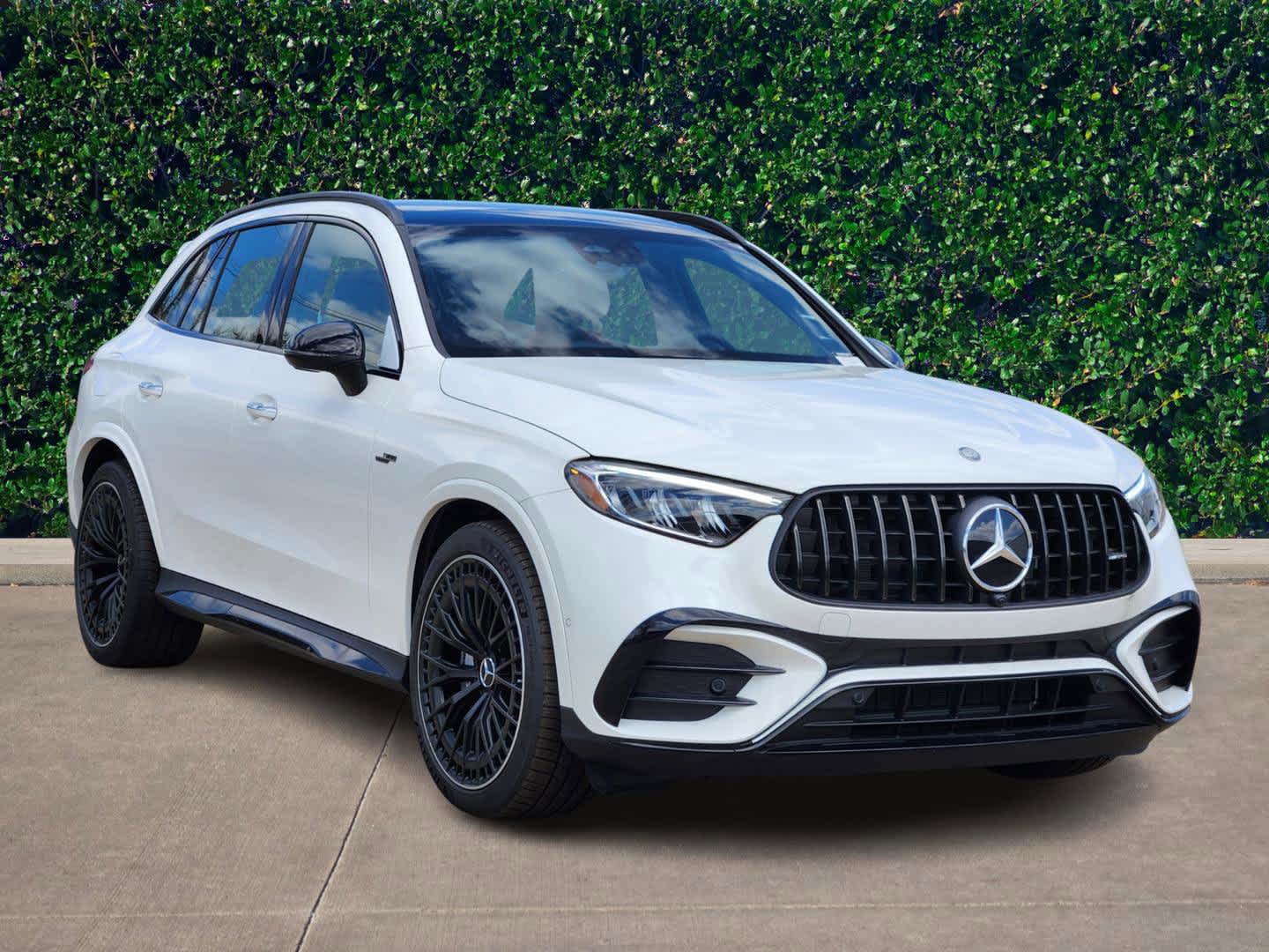 2025 Mercedes Benz GLC AMG 43 photo 2