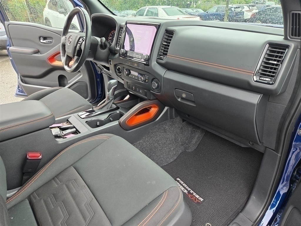 2022 Nissan Frontier PRO-4X photo 17