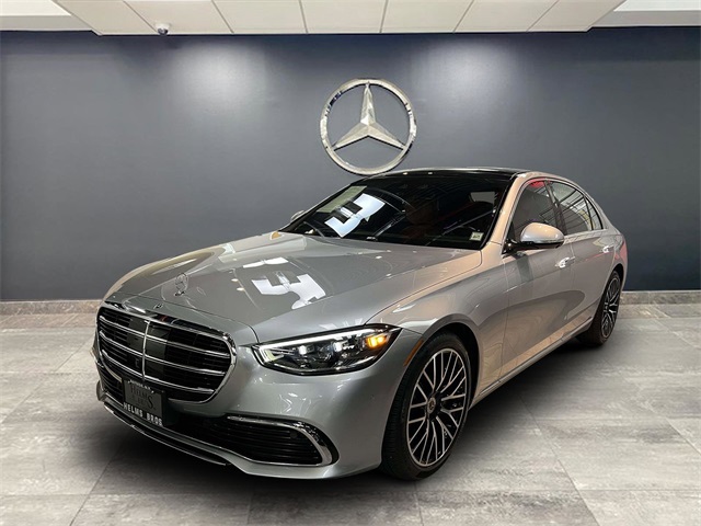 2022 Mercedes Benz S 580 4MATIC photo 3