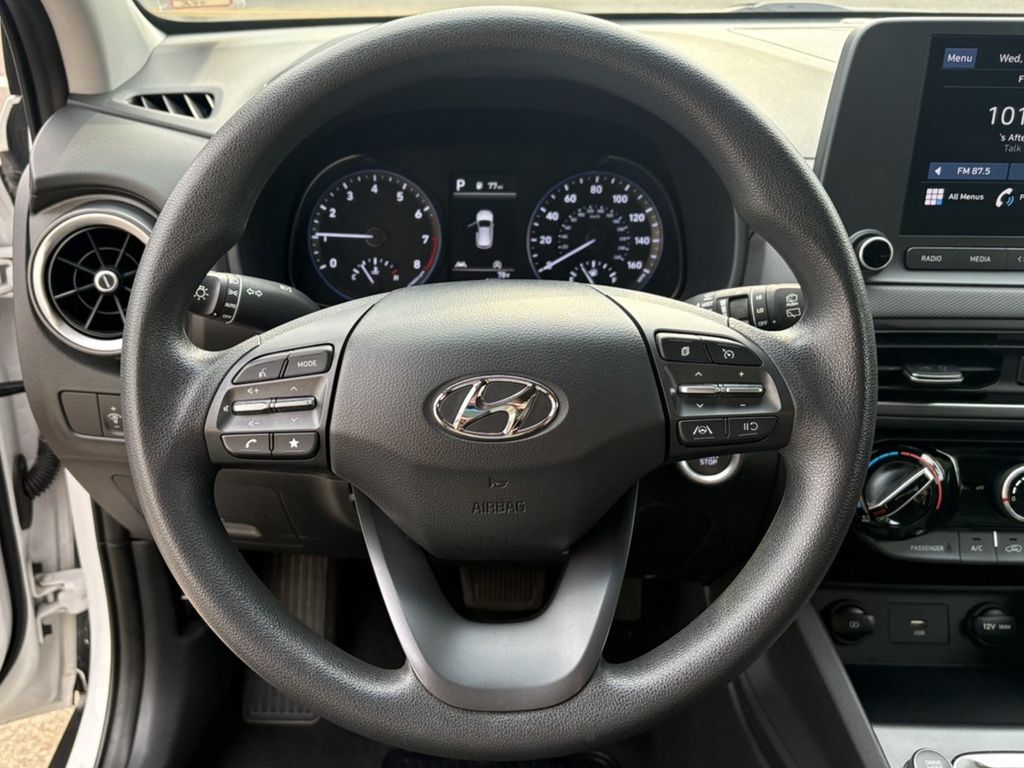 2023 Hyundai Kona SEL photo 14