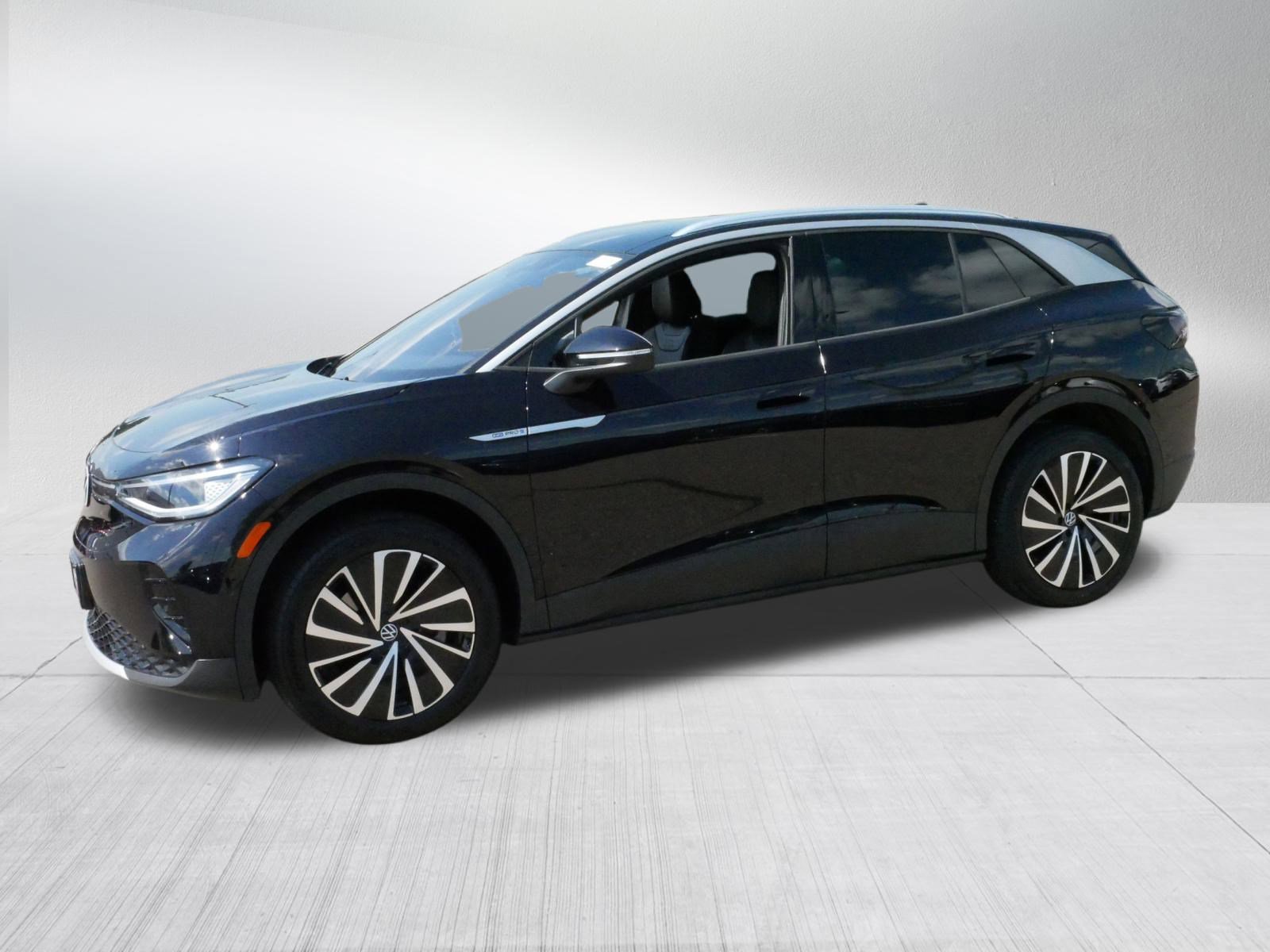 2023 Volkswagen ID.4 Pro Plus photo 3