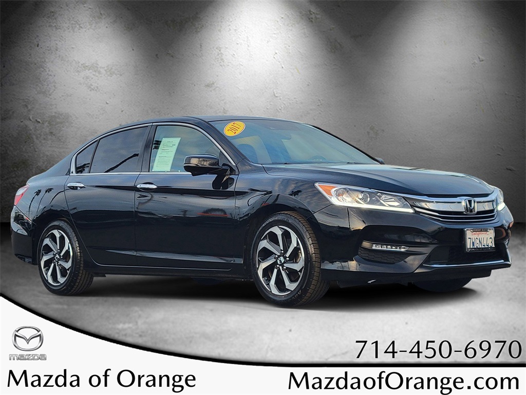 2017 Honda Accord EX-L's photo