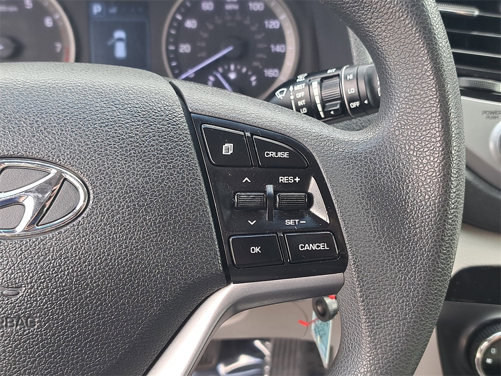 2016 Hyundai Tucson SE photo 23