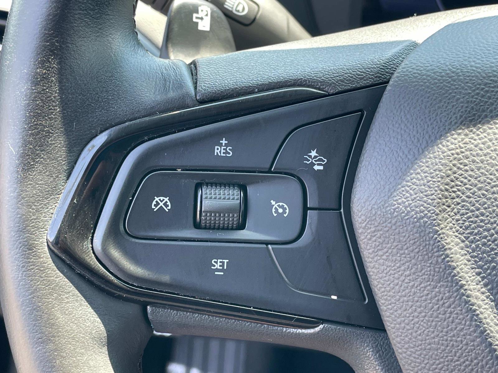 2023 Chevrolet Bolt EUV photo 8