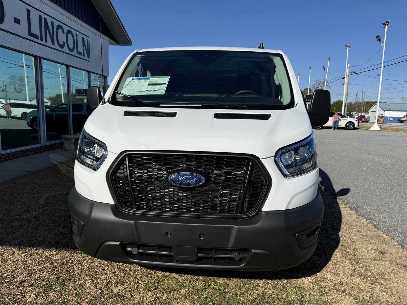 2024 Ford Transit Cargo Van photo 4
