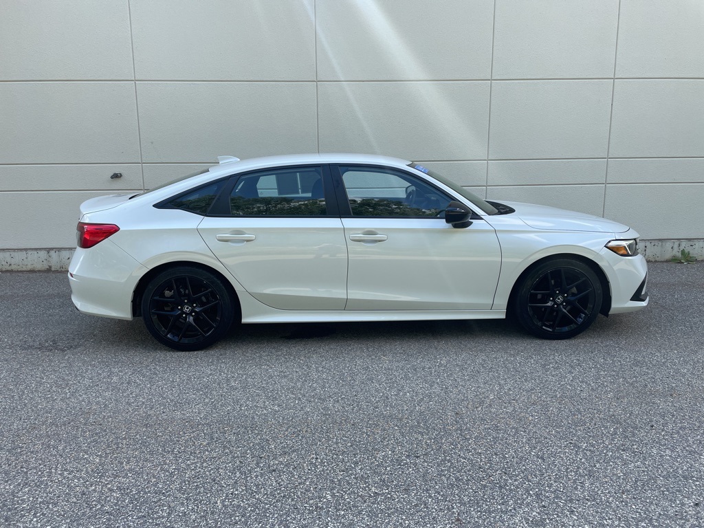 2023 Honda Civic Sport photo 3