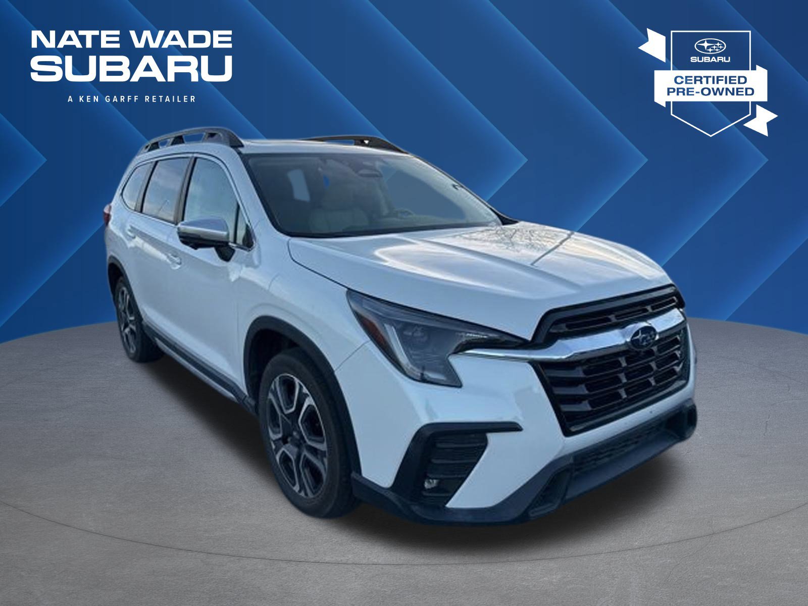 2023 Subaru Ascent Limited's photo