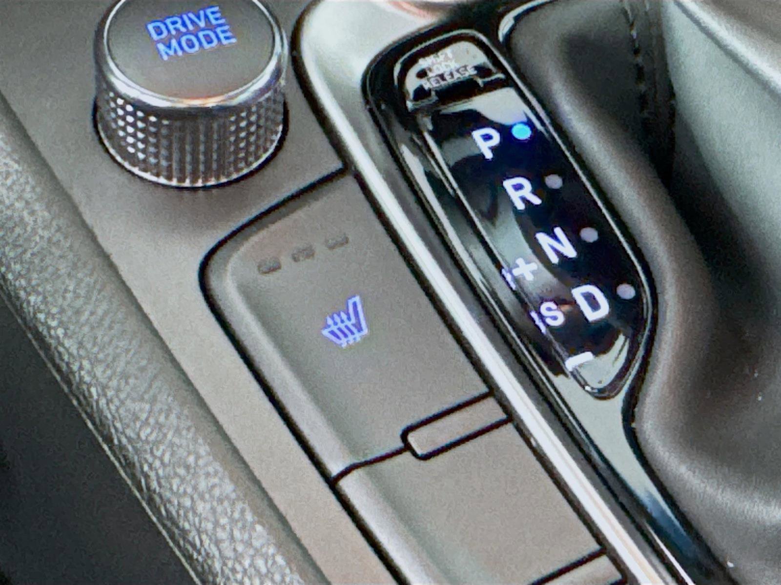 2023 Hyundai Kona SEL photo 18