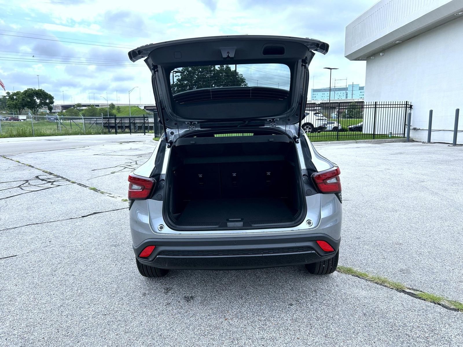 2025 Chevrolet Trax photo 19