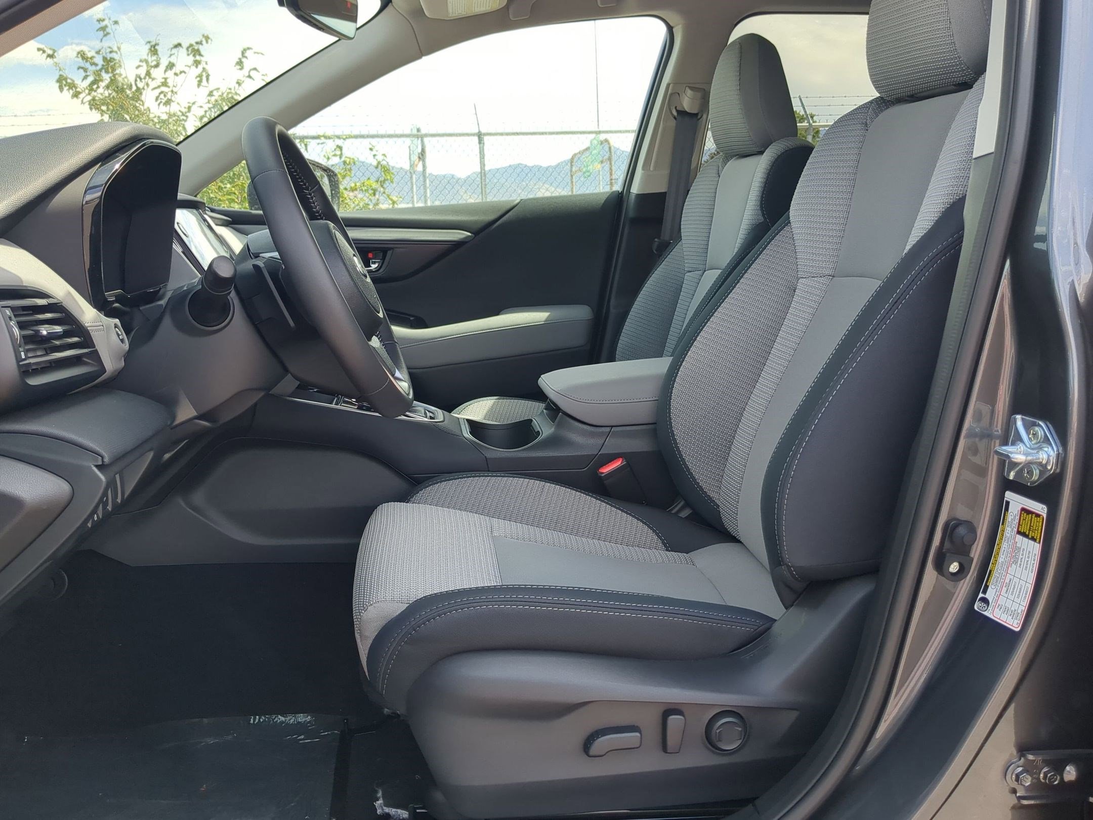 2025 Subaru Outback Premium photo 14