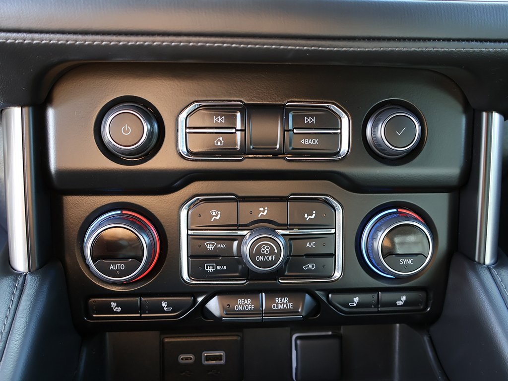 2023 Chevrolet Suburban Z71 photo 60