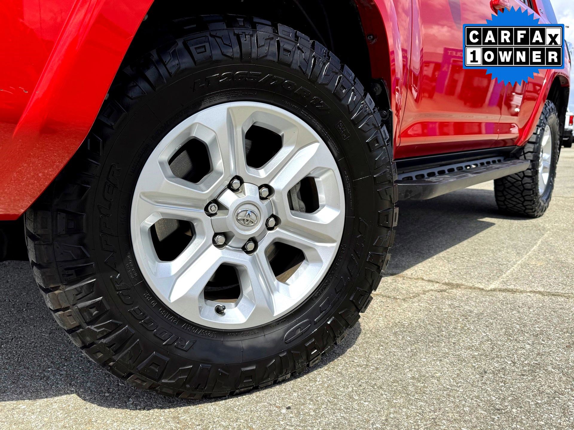 2022 Toyota 4Runner SR5 Premium photo 2