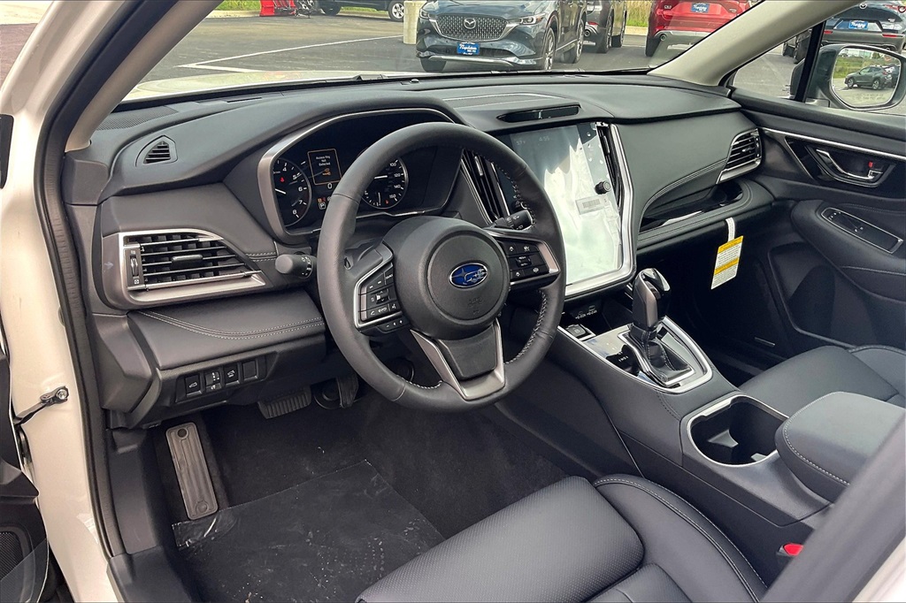 2025 Subaru Outback Limited photo 8