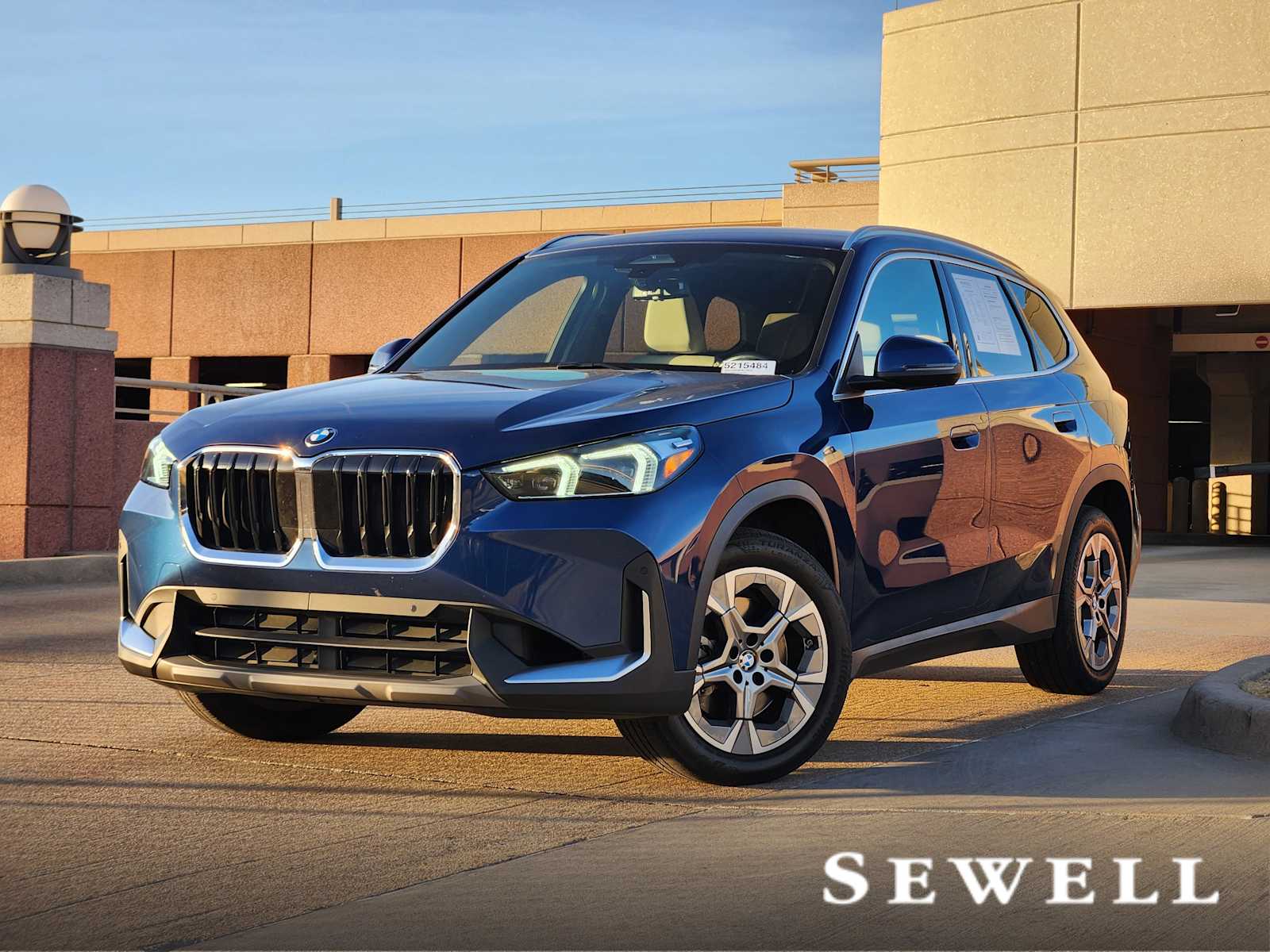 2023 BMW X1 28i's photo