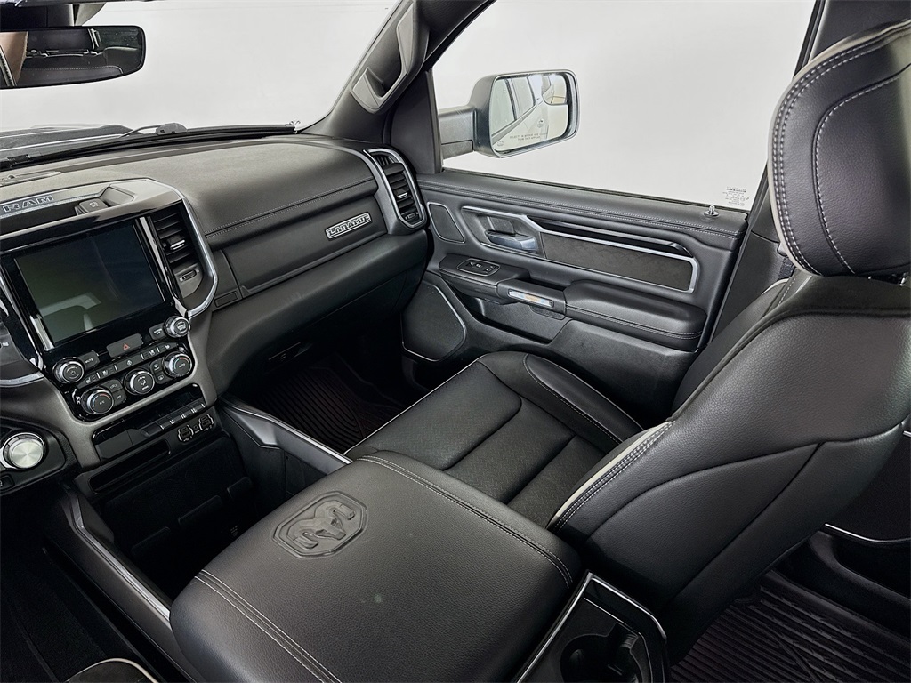 2022 Ram 1500 Laramie photo 24