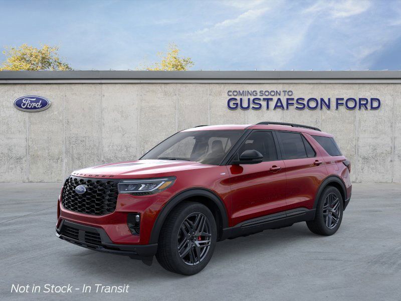 2025 Ford Explorer ST-Line photo 2