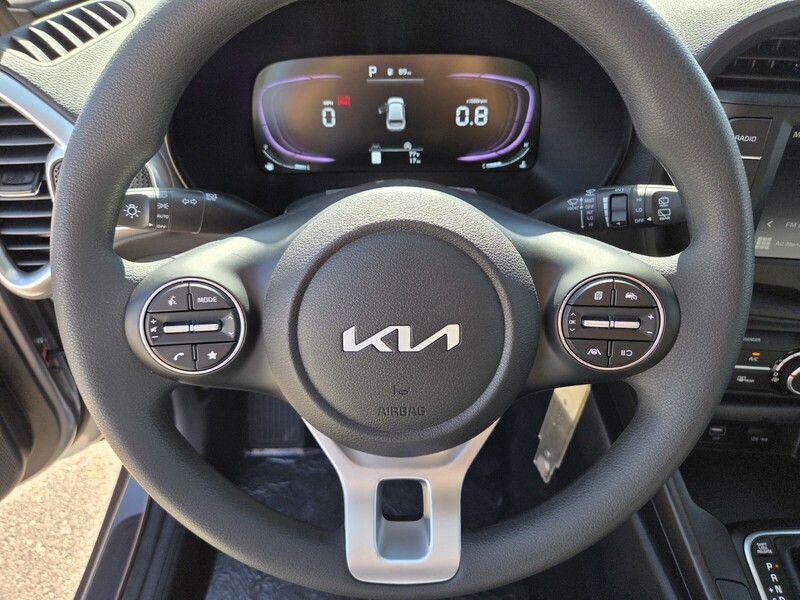 2025 Kia Soul LX S photo 9