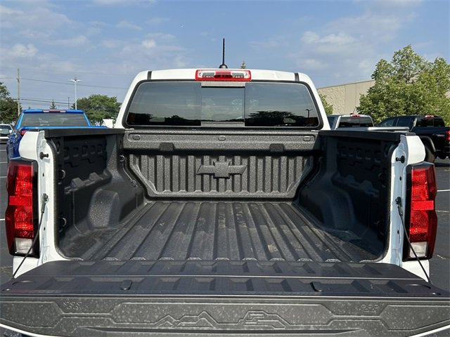 2026 Chevrolet Colorado Trail Boss photo 4