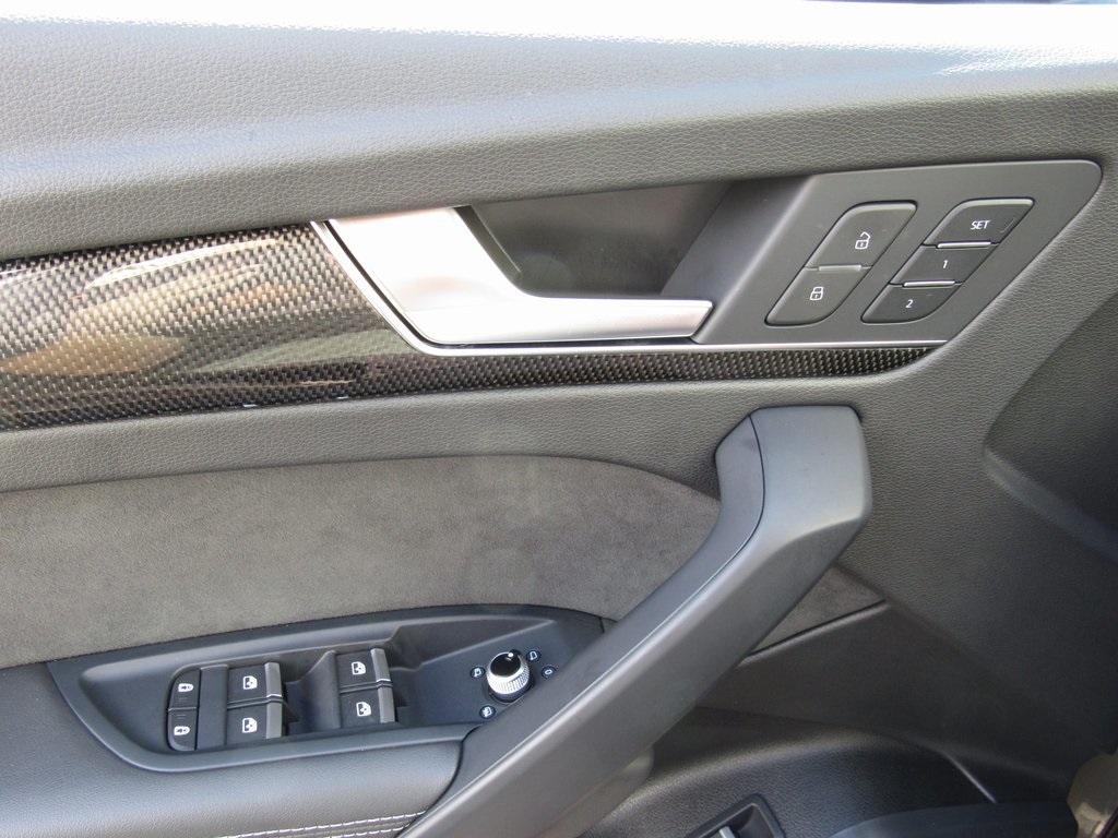2022 Audi SQ5 Premium Plus photo 33