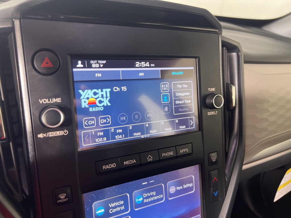2025 Subaru Forester Base photo 17