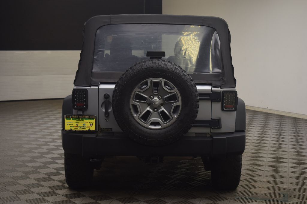 2014 Jeep Wrangler Unlimited Sport photo 6