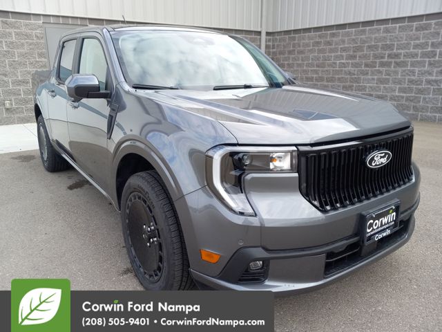 2025 Ford Maverick Lobo's photo