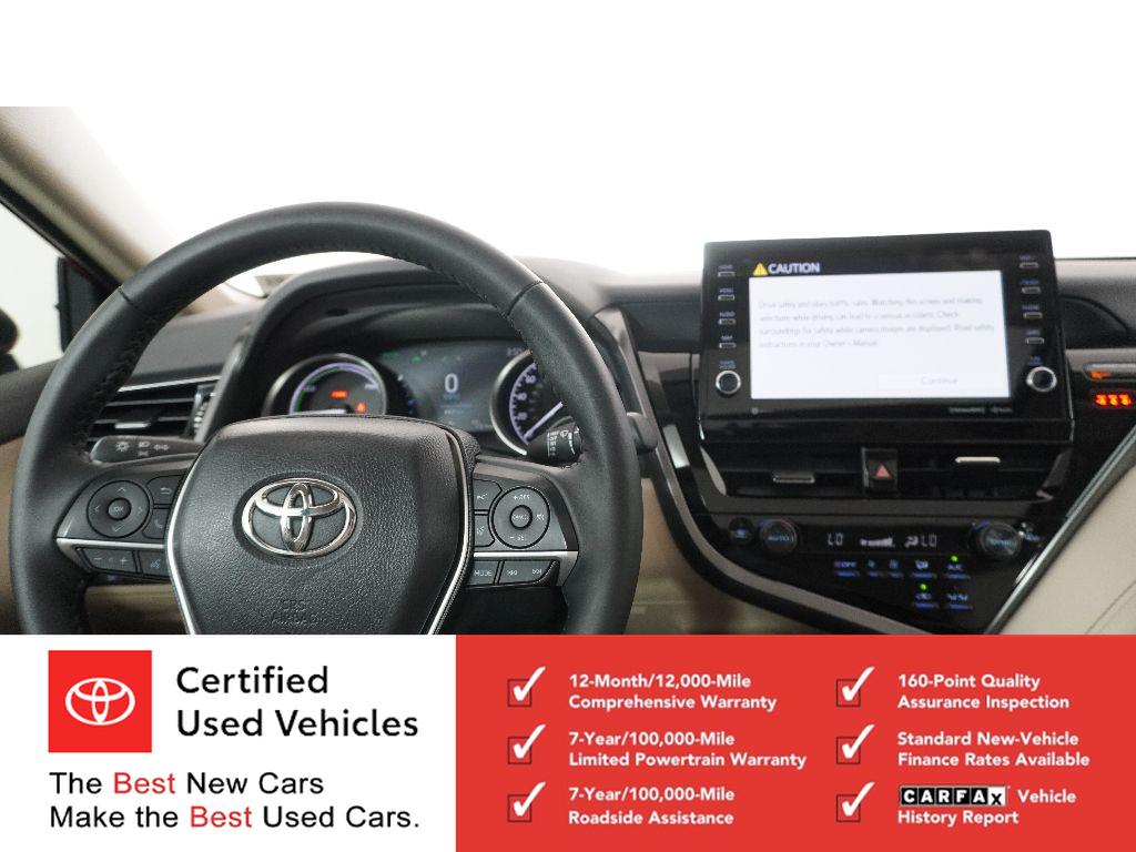 2024 Toyota Camry Hybrid XLE photo 11