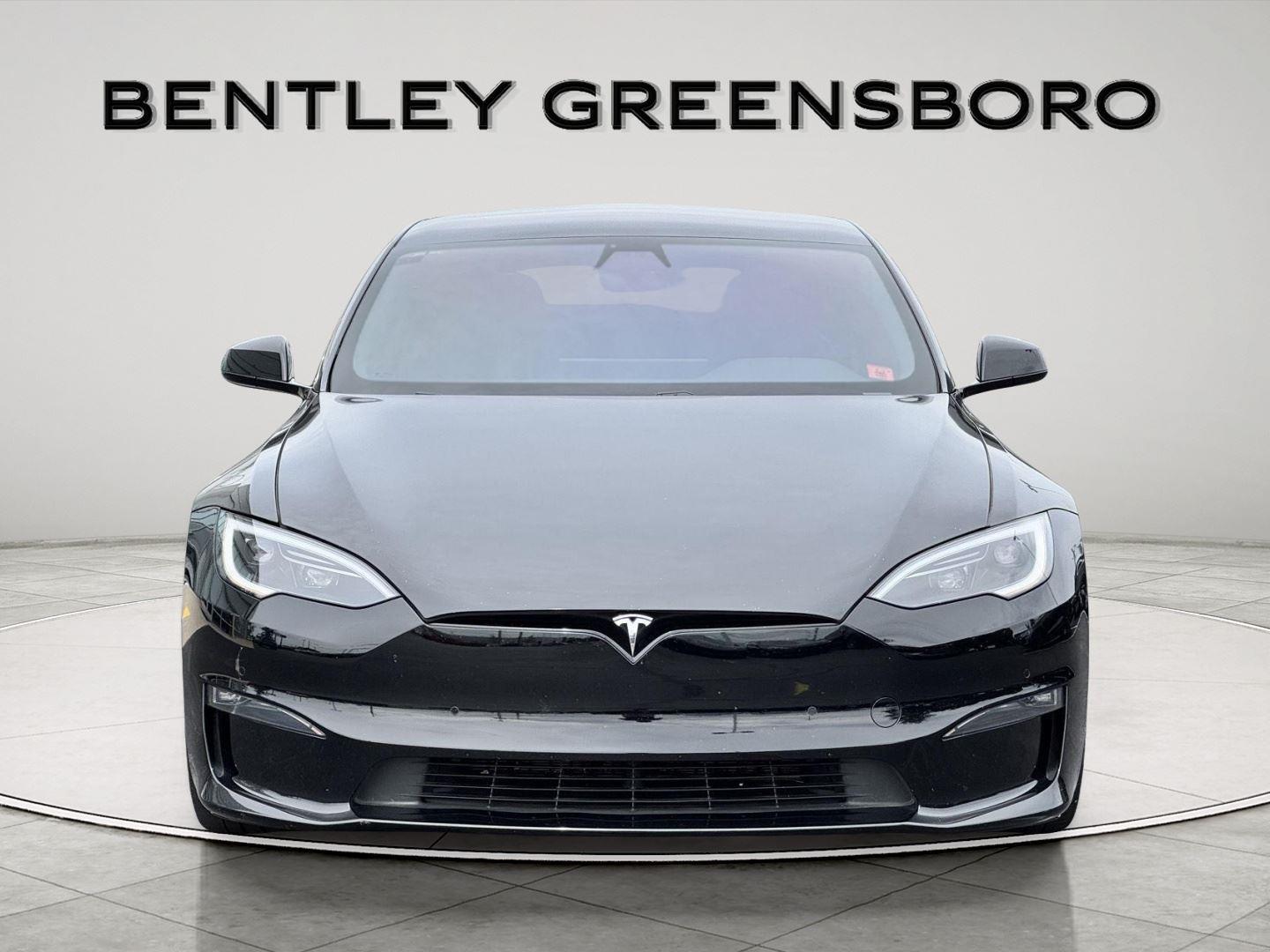 2022 Tesla Model S Plaid photo 2