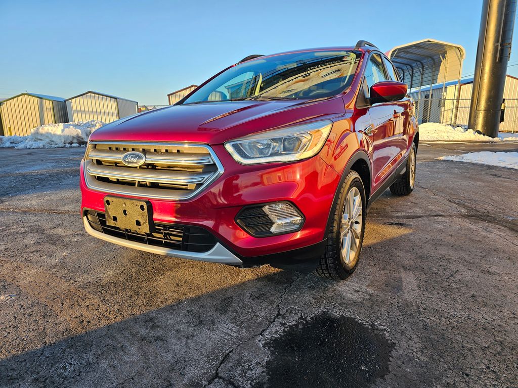 Used 2017 Ford Escape SE with VIN 1FMCU0GD3HUD57196 for sale in Tipton, IN
