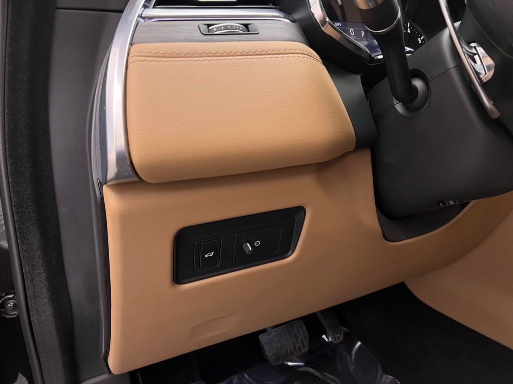 2022 Jaguar F-PACE P250 S photo 27