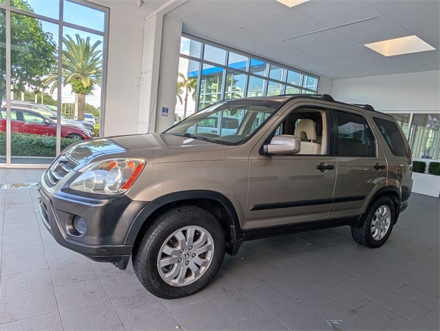 2005 Honda CR-V EX photo 3