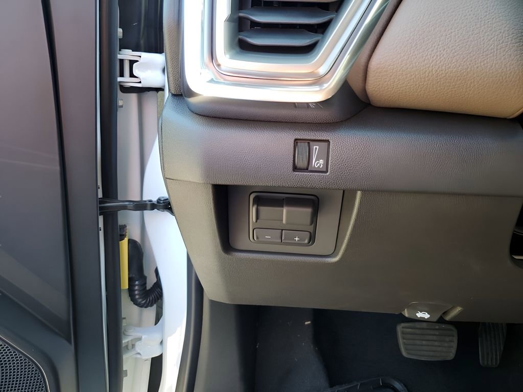 2025 Gmc Canyon Denali photo 31
